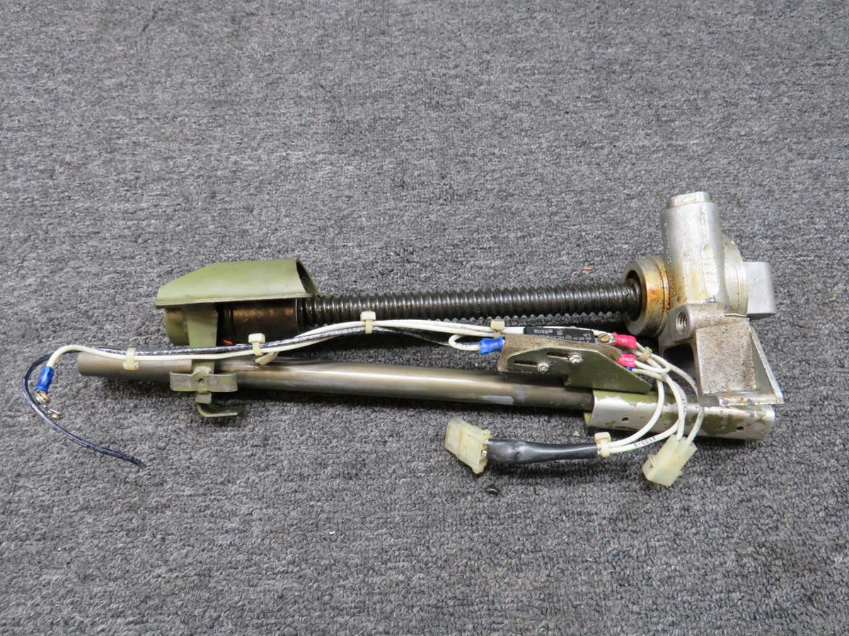 Cessna Aircraft Parts C301002-0211 Cessna T303 Flap Actuator Assy