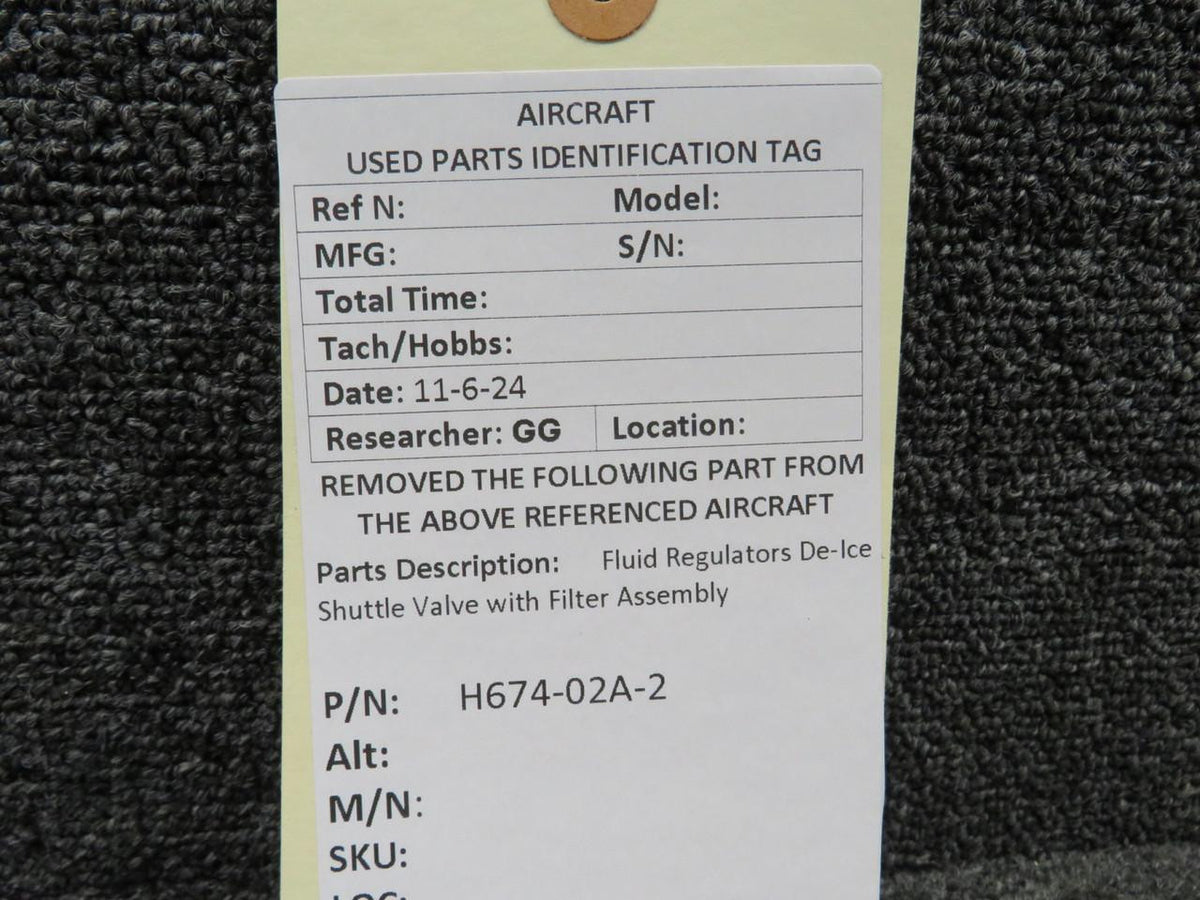 Fluid Regulators  H674-02A-2 Fluid Regulators De-Ice Shuttle Valve with Filter Assembly