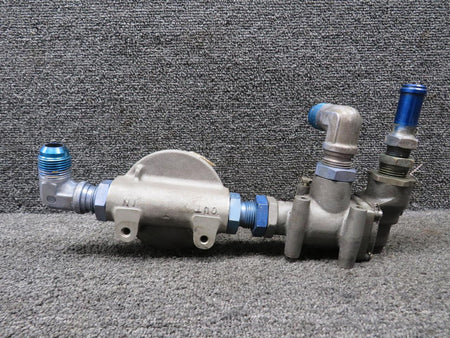Fluid Regulators  H674-02A-2 Fluid Regulators De-Ice Shuttle Valve with Filter Assembly