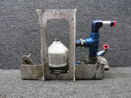 BF Goodrich  3D1541, 3D1549-02A BF Goodrich Filter and Shuttle Valve Assembly with Brackets