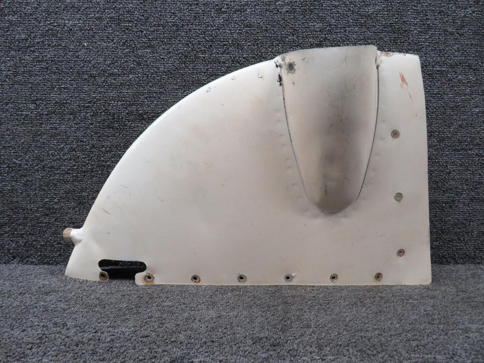 Piper Aircraft Parts 18701-000 Piper Fin Top Skin Assembly with Rotating Beacon Cutout (White)