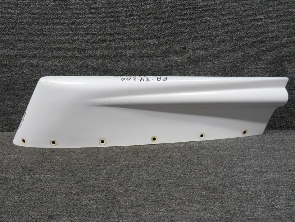 Piper Aircraft Parts 95907-000 Piper Rudder Tip Fairing Assembly (White)