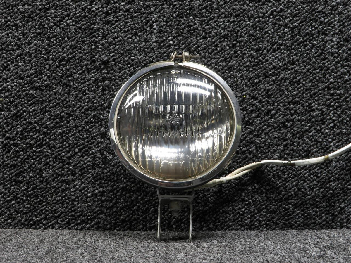 Soderberg MS27432-1 Soderberg BE-200 Lower Center Taxi Light