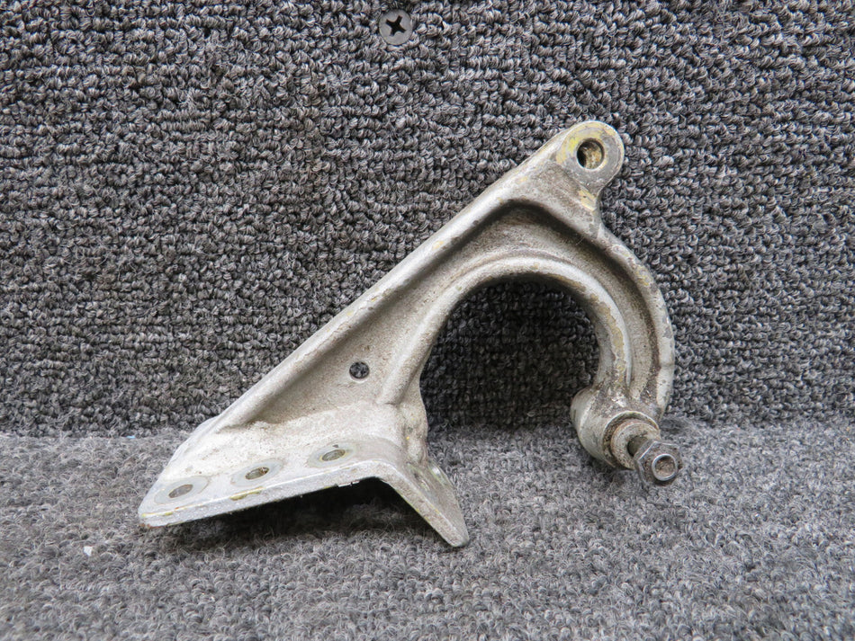 45-815005-1 Beechcraft V35 Main Landing Gear Inbd Door Hinge Assembly LH