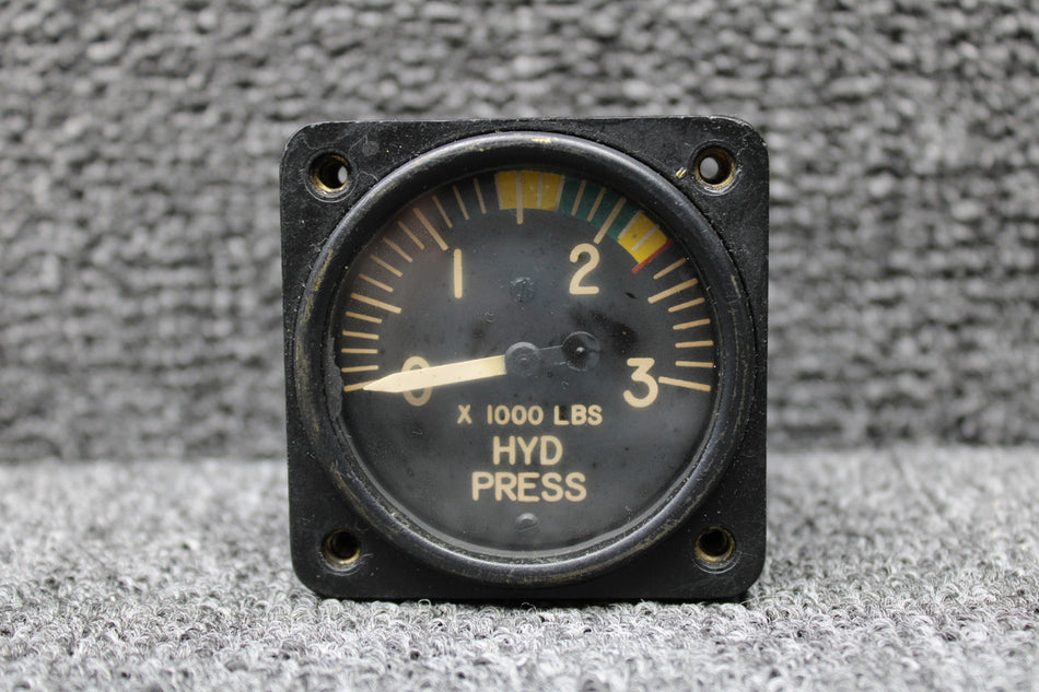 27-81007-5 Swearingen Aviation Hydraulic Pressure Indicator (Faded Face)
