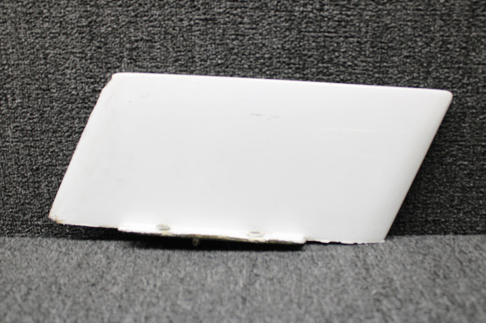 DMN4-17-1-A Dorne and Margolin VOR, Localizer Blade Antenna (Worn)