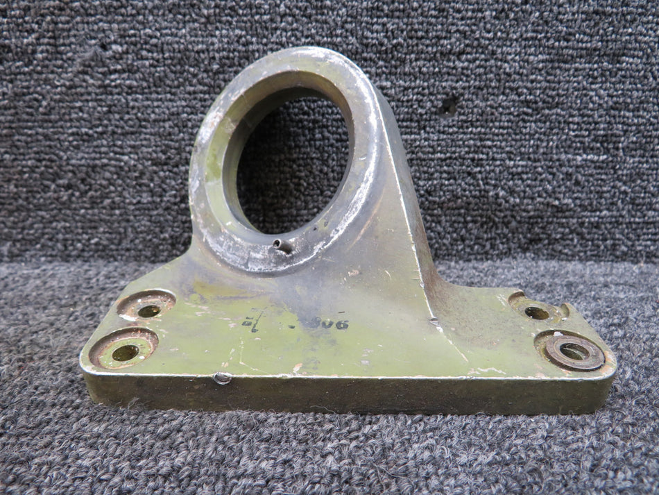 0851203-11 Cessna 414 Forward Engine Mount Fitting LH