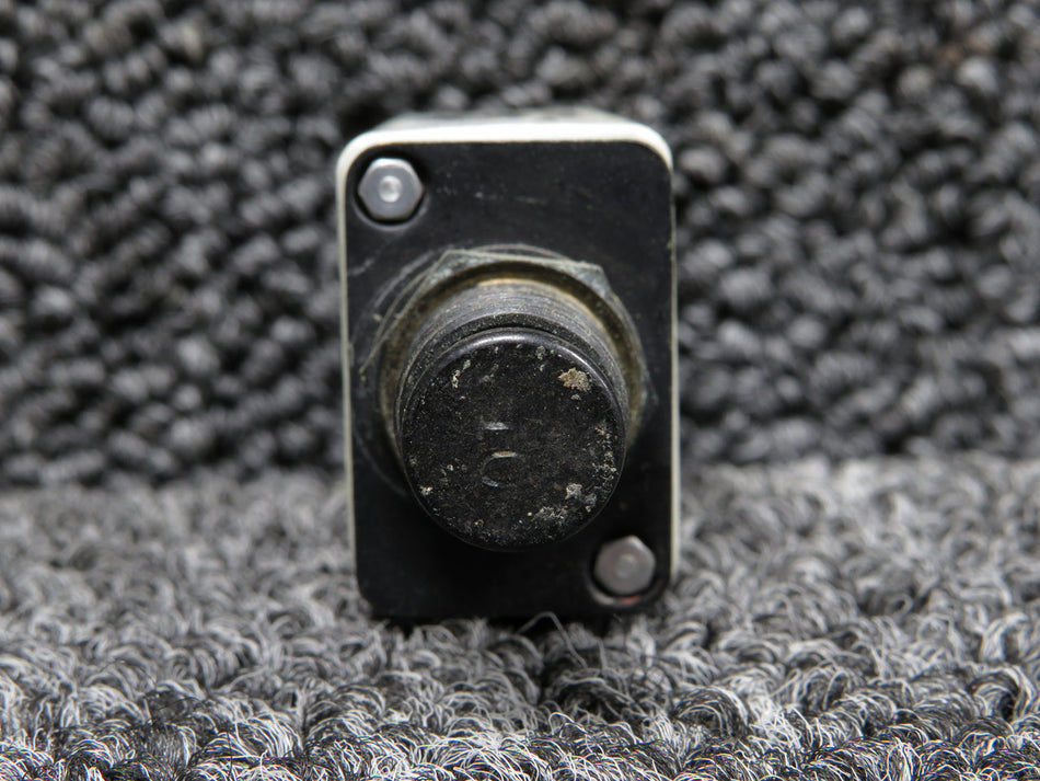 D6761-4-10 Klixon Push Circuit Breaker (Amps: 10)