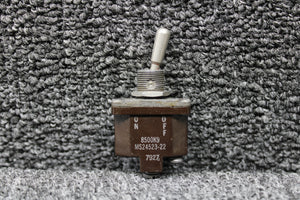 8500K9 (Alt: MS24523-22) Cutler-Hammer Toggle Switch