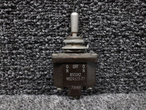 8500K2 (Alt: MS24523-27) Cutler-Hammer Toggle Switch