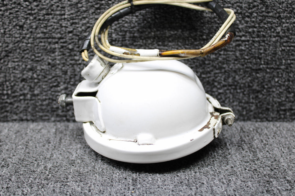 AN3176-1 (Alt: MS27432-1) Swearingen SA226-T(B) Taxi Light Assembly