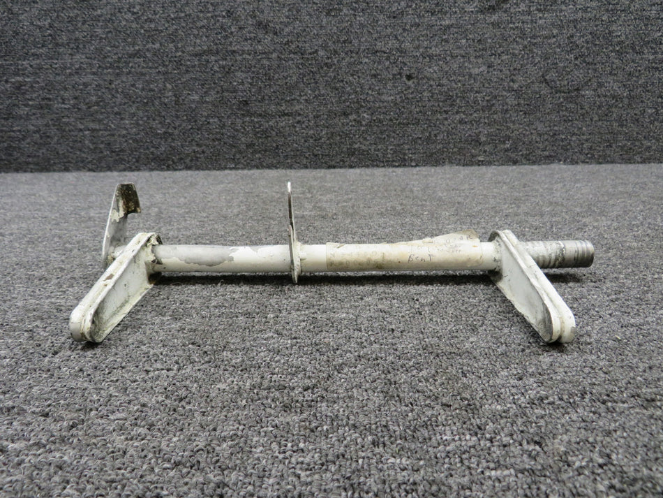 35-825117-4 Beech H35 Nose Gear Door Actuator Shaft Assembly