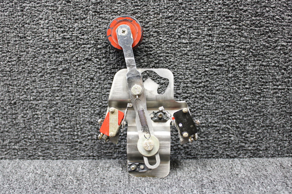 26-21318-007 Swearingen SA226-T(B) Landing Gear Control Switch Assembly