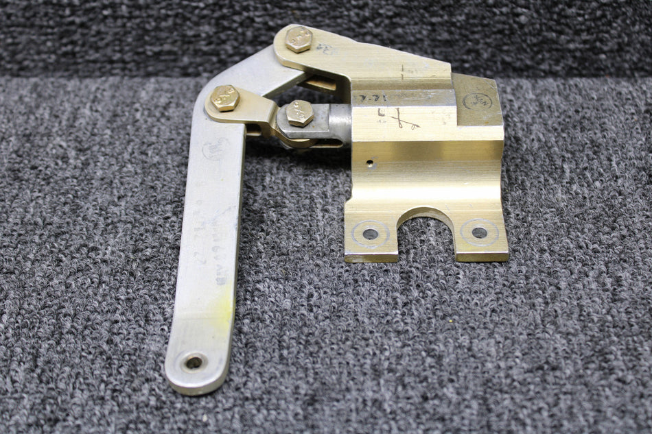 27-71051-003, 27-71054-003 Swearingen SA226-T(B) Aileron Gust Lock Assembly