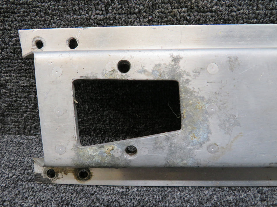 0812981-5 Cessna 310L Outboard Seat Rail Support LH (Some Corrosion and Wear)