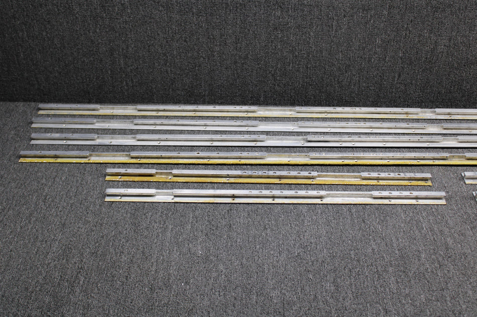 Swearingen SA226-T(B) Passenger Seat Rail Set of 8