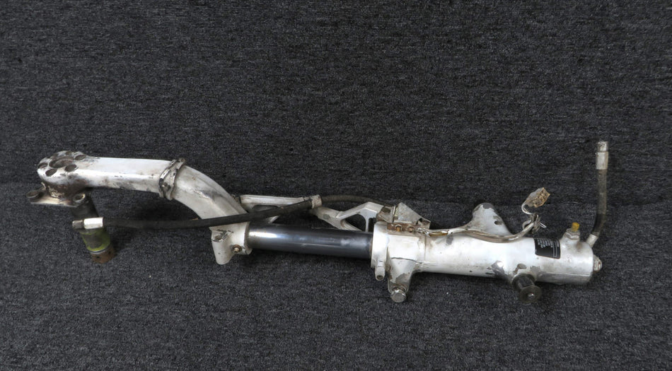 78723-022 Piper PA44-180 Main Gear Assembly LH (14,570 Hours)