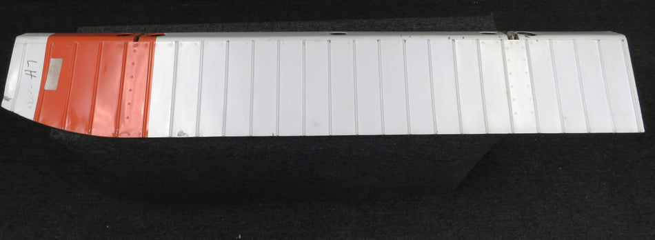 042400-2 Cessna 140 Aileron LH (Chipped Paint)