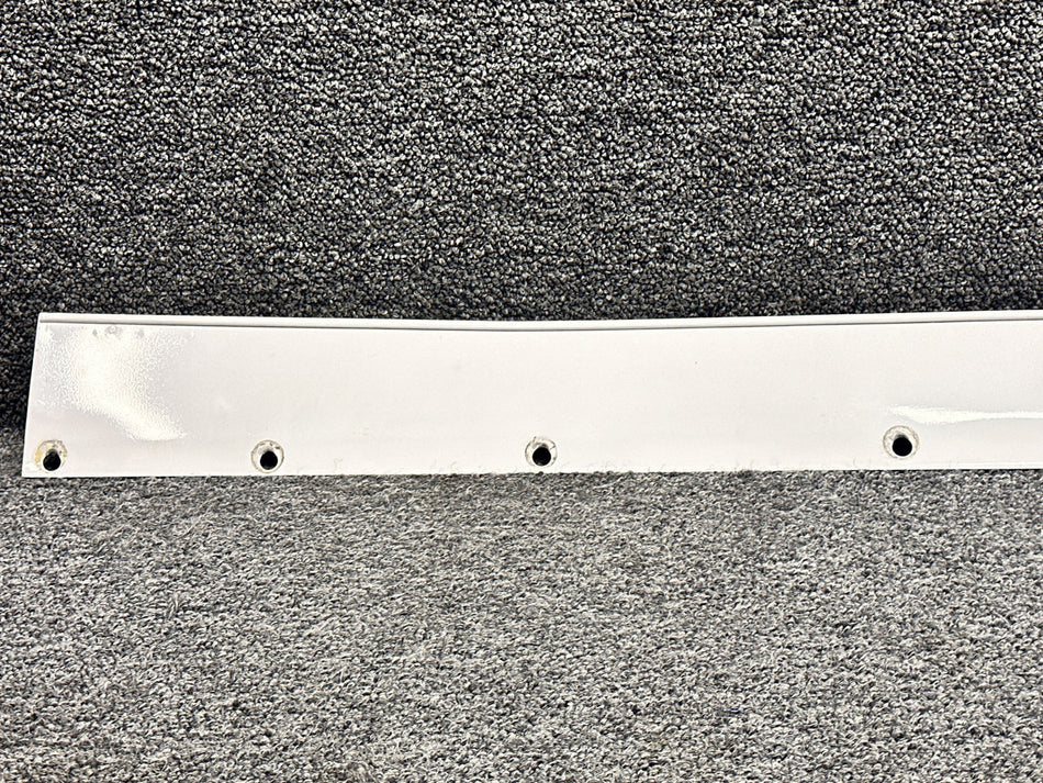 1221105-7 Cessna 210J Center Lower Fillet Assembly LH