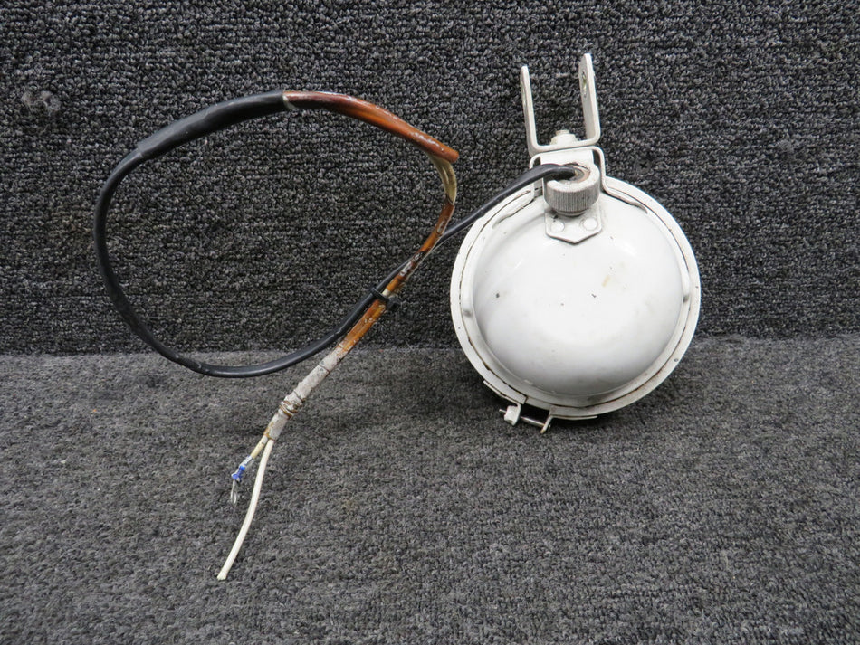 90-360010-5 Beechcraft King Air A100 Nose Gear Landing Light Assembly