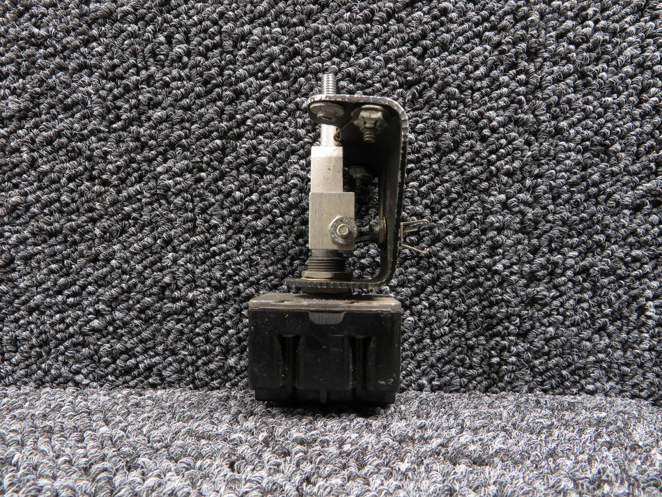 4TL1-10M (Use: 587-973) PA-31T Flap Selector Switch