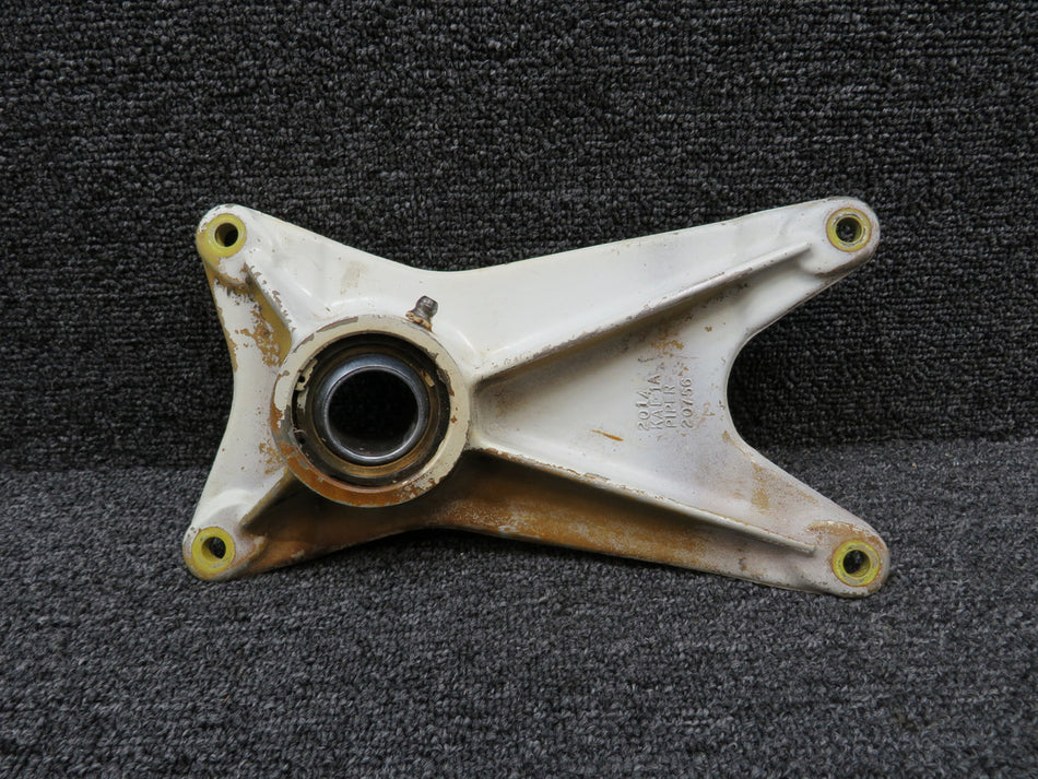 20757-000 (Cast: 20756) Piper PA24-180 Trunnion Main Gear Forward Fitting LH