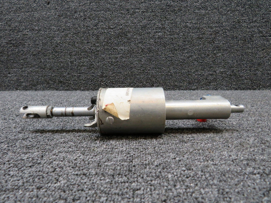 0541138-20 Cessna 172B Master Brake Cylinder Assembly (Worn Housing)