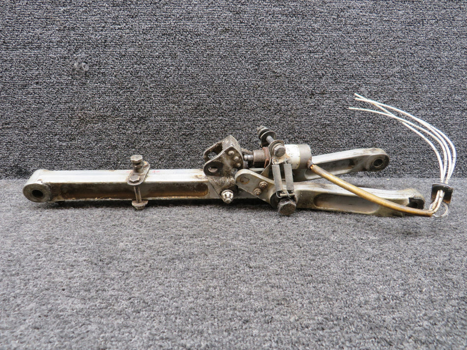 16240-004 Piper PA-23-250 Main Landing Gear Drag Link Complete with Gear Switch