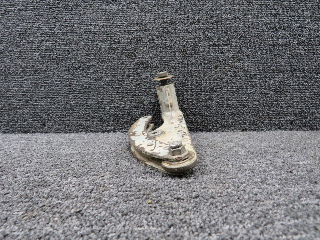 0841104-4 Cessna 310 Main Gear Rocker Arm with Link RH (Old Style