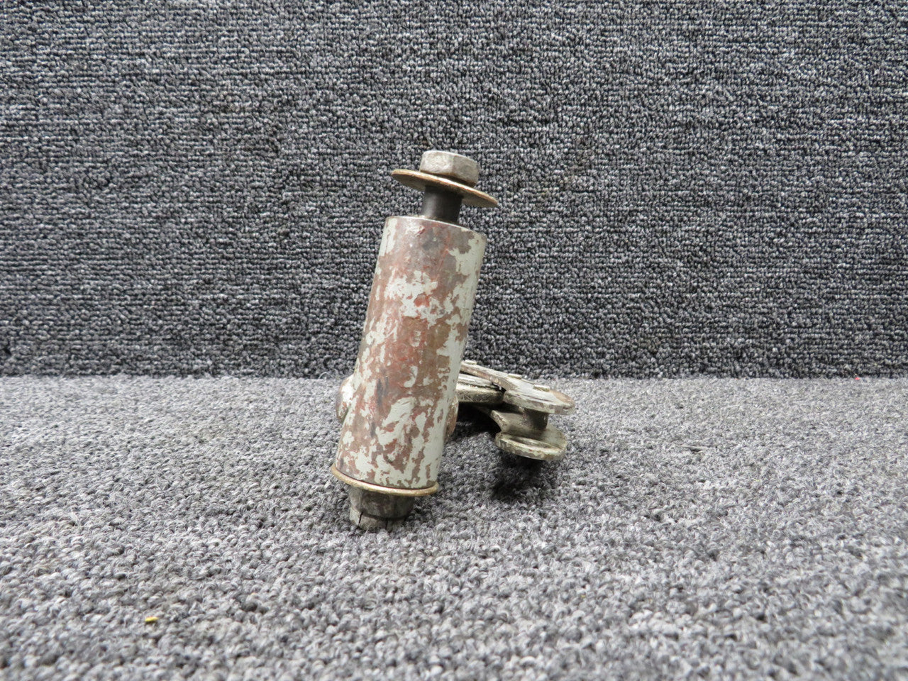 0841104-4 Cessna 310 Main Gear Rocker Arm with Link RH (Old Style