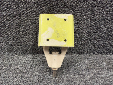 82842-002, 82875-002 (Use: 106709-002) Piper PA46-350 Aileron Drive Yoke Fitting