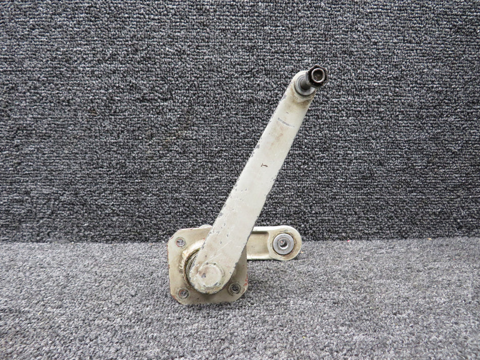 5045001-7 Cessna 310N Main Gear Door Actuator Crank Assembly LH