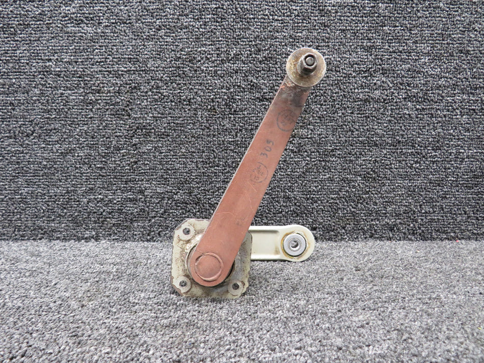 5045001-9 Cessna 310Q Main Gear Door Actuator Crank Assembly LH