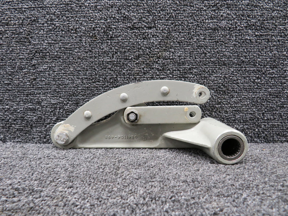 0841104-4 Cessna 320E Main Gear Door Bellcrank Rocker Arm Assembly RH