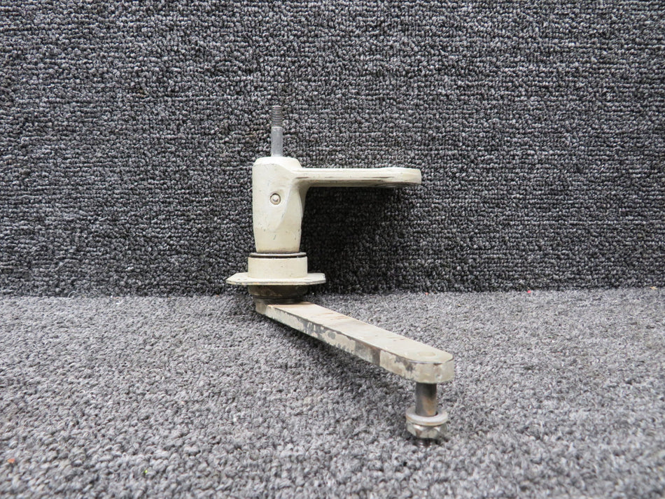 5045001-3 Cessna 401-402 Main Gear Door Actuator Crank Assembly LH