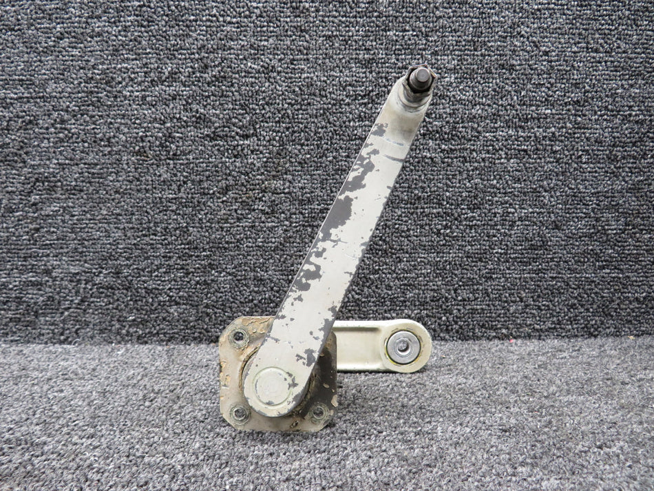 5045001-3 Cessna 401-402 Main Gear Door Actuator Crank Assembly LH