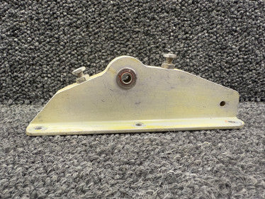 62645-004 Piper PA28-140 Stabilator Attachment Fitting Assembly (w Hole)