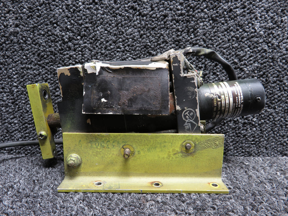 631491-01 McDonnell Douglas Electronics Brake Motor (Damage) (Volts: 26)