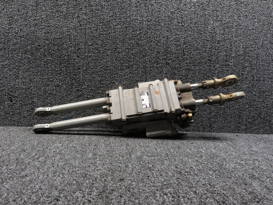 103062-15 Dassault Falcon 10 Servo Control (Rust)