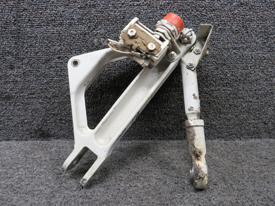 20767-003 Piper PA24-180 Main Gear Upper Side Brace Assembly RH w Switch, Link
