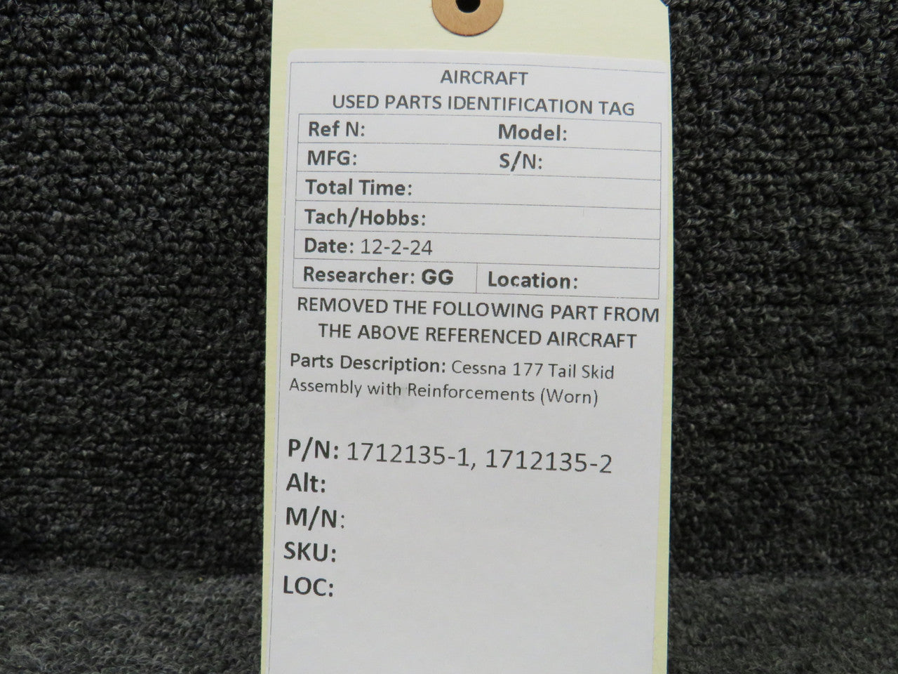 1712135-1, 1712135-2 Cessna 177 Tail Skid Assembly with