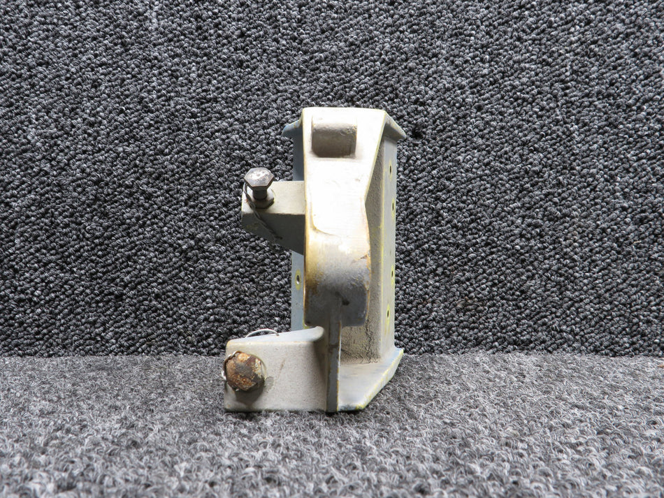 99-620011-2 Beechcraft KA-100 Elevator Horizontal Support Hinge Assembly RH