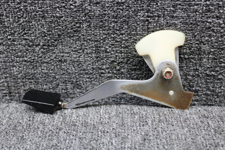 1512280-13 (Use: 1512280-41) Cessna 210L Flap Control Lever with Knob