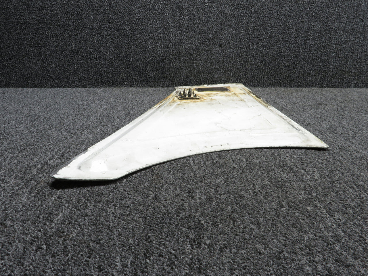 5127050-16 (Use: 5127050-20) Cessna C-402C Gear Door Assembly RH
