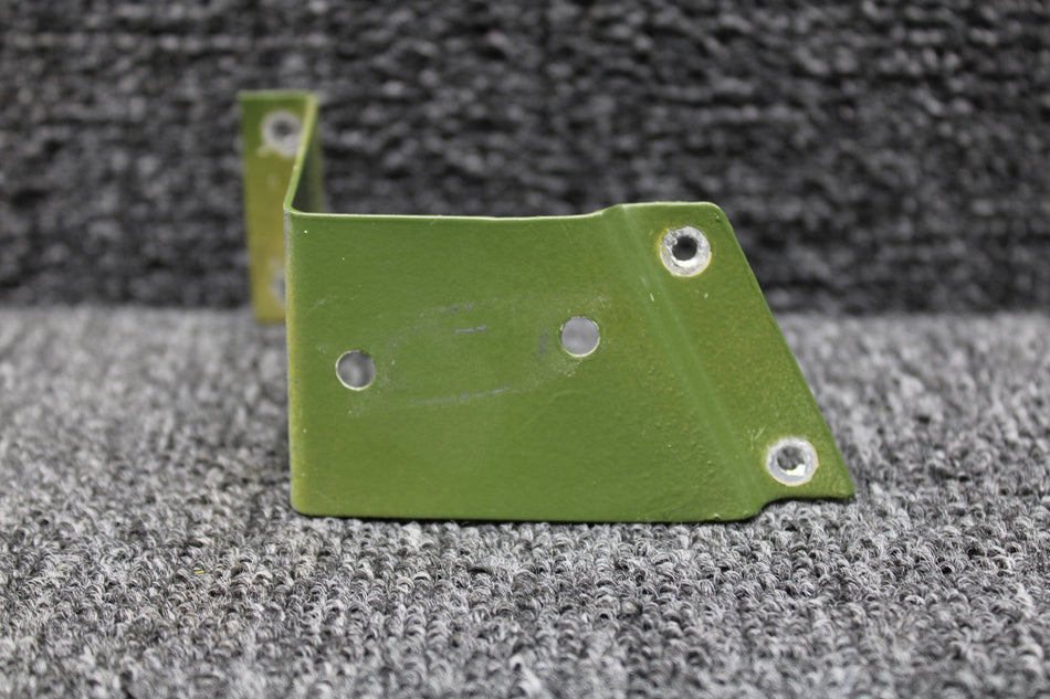 1213528-1 (Use: 1213960-3) Cessna 210L Cowl Flap Cable Clamp Bracket LH