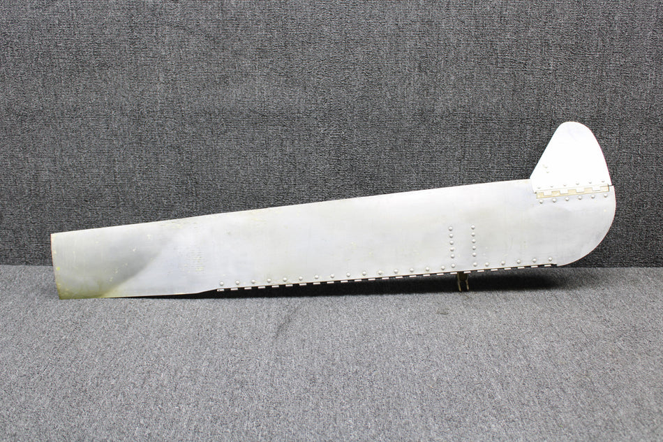 1241158-2 Cessna 210L Main Gear Spring Well Door Assembly RH (Zinc)
