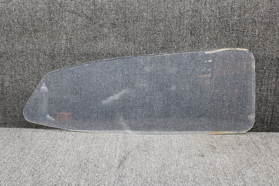 1210533-2 Cessna 210L Window Aft Inboard RH (Clear)