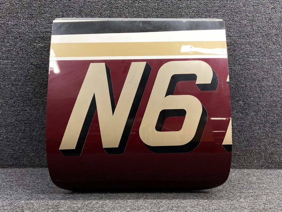 89570-011, 82665-002 Piper PA46R-350T Lower Cabin Door Structure w Steps & Latch