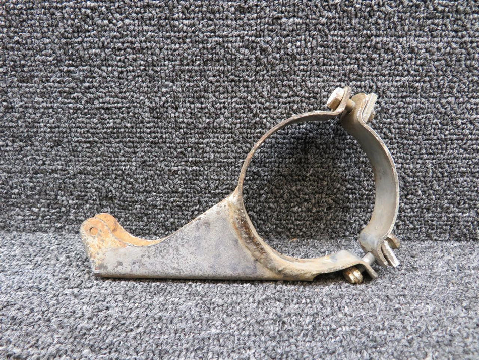 Piper Aircraft 21175-000 Piper PA24-250 Main Gear Spring Attachment Bracket LH (Rusted)