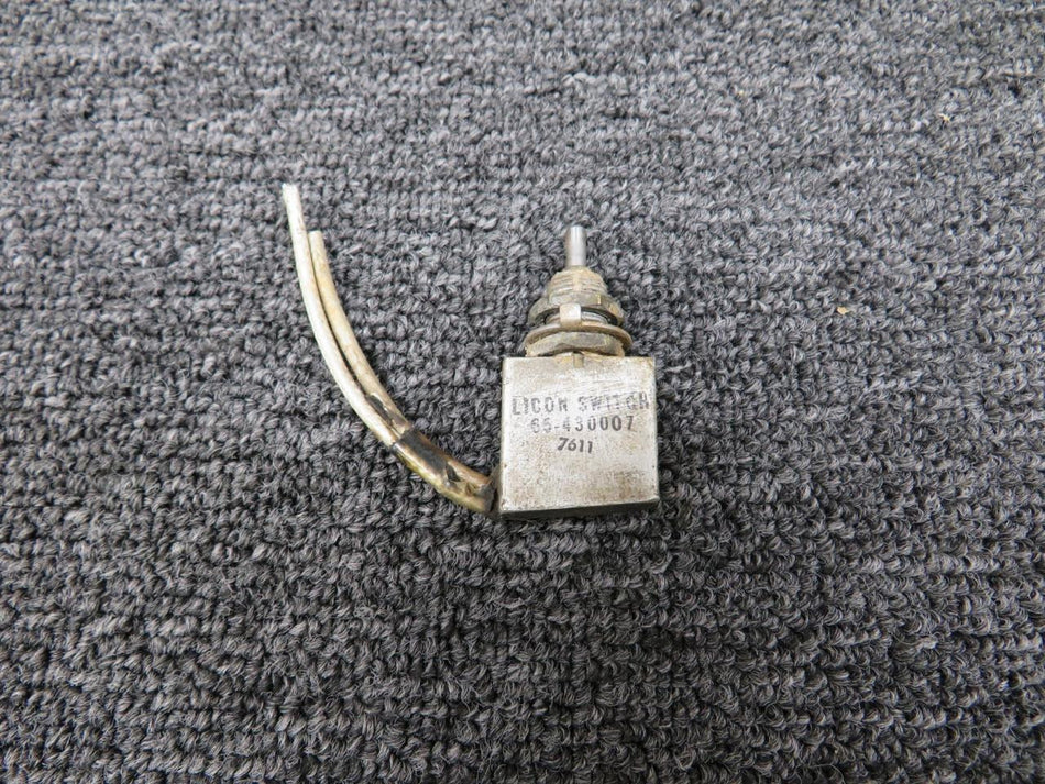Licon 65-430007 Licon Landing Gear Uplock Switch (Worn Housing)